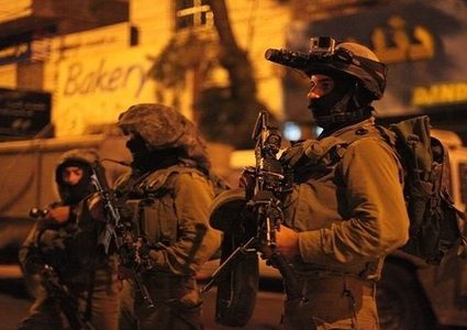 قوات الاحتلال تقتحم قريتي عنبتا وكفر اللبد في طولكرم