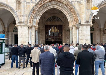 50 ألفا يؤدون صلاة الجمعة في المسجد الأقصى المبارك
