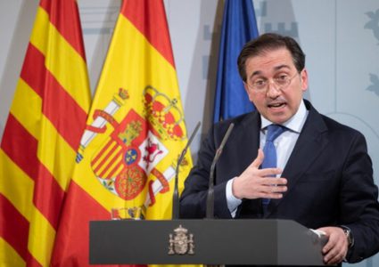 وزير خارجية إسبانيا: نحن لا نبيع أسلحة لإسرائيل والشرق الأوسط لا يحتاج إلى أسلحة