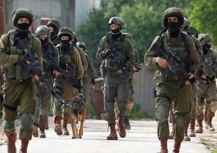 قوات الاحتلال تعتقل شابين شرق قلقيلية