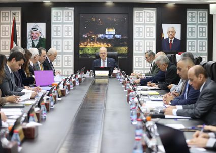 مجلس الوزراء يجدد الرفض لأي محاولة لإدامة الاحتلال في غزة أو تقليص جغرافيته