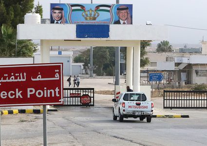 الاردن يقرر اغلاق معبر جابر على الحدود السورية