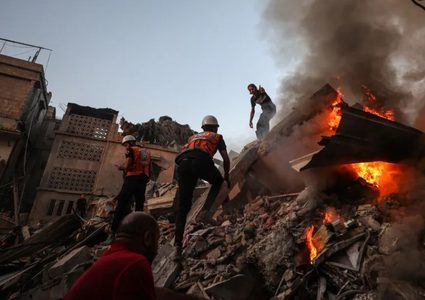 استشهاد 4 سيدات بقصف الاحتلال منزلا شمال غزة