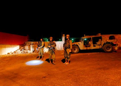 الاحتلال يقتحم قرية النبي صالح