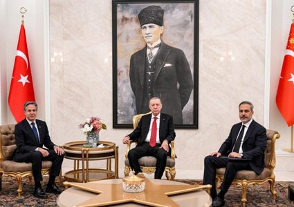 بلينكن يبحث وقف إطلاق النار في غزة مع اردوغان