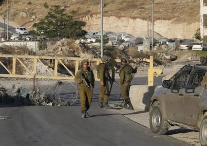 قوات الاحتلال تغلق عددا من مداخل بيت لحم