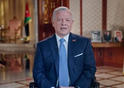 ملك الأردن يقدم منحتين لدعم تأسيس جامعة أرثوذكسية بالمغطس وتذهيب الزخارف في قبة