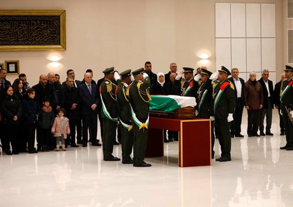 تشييع جثمان المناضل الوطني اللواء فؤاد الشوبكي