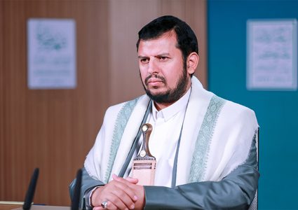 الحوثي: الجماعة في حرب مفتوحة مع تل أبيب والولايات المتحدة وبريطانيا