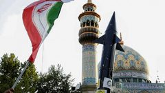 إيران تحذر من مخطط "أمريكي- إسرائيلي" بشأن المنطقة