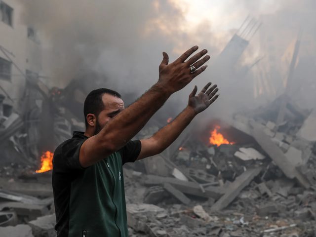 ارتفاع حصيلة الشهداء في قطاع غزة إلى 45,338 منذ بدء العدوان