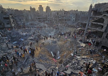 شهداء وجرحى في جباليا البلد استهدفهم مسيرة إسرائيلية