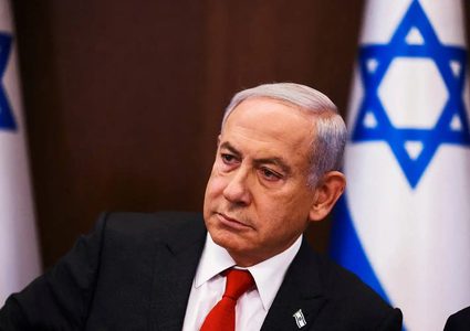 نتنياهو يغادر المستشفى بعد جراحة في «البروستاتا»