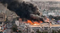 انفجارات ضخمة في ريف دمشق وإسرائيل تسيطر على أكبر السدود المائية جنوباً