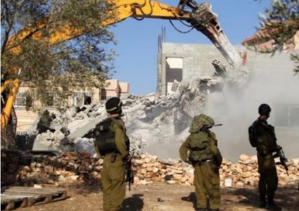 الاحتلال يهدم منزلا في بلعا