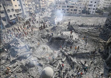 الاحتلال يعلن تدمير حي بالكامل شمال غزة