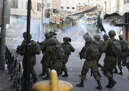 إصابات بالاختناق خلال اقتحام قوات الاحتلال بلدة الرام