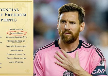 ميسي يحصل على وسام الحرية