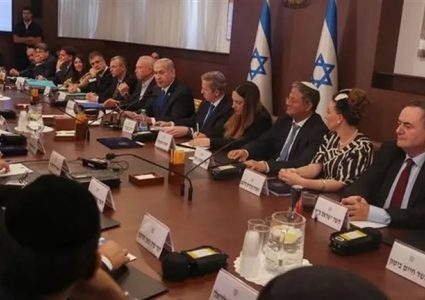 وزراء حكومة الاحتلال يحرضون على توسيع الإبادة للضفة