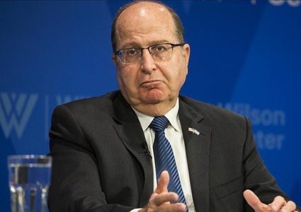 موشيه يعلون: جيش الاحتلال يقوم بتطهير عرقي