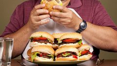 دراسة جديدة: تحفيز الدماغ كهربائيا قد يعالج شراهة الأكل