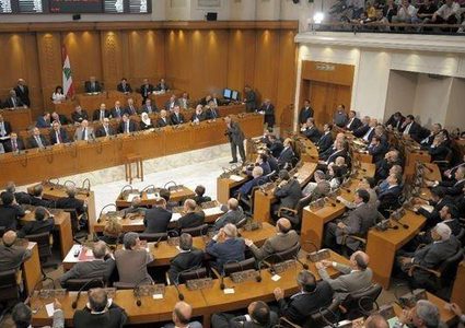 البرلمان اللبناني يخفق في انتخاب رئيس للجمهورية في دورته الأولى