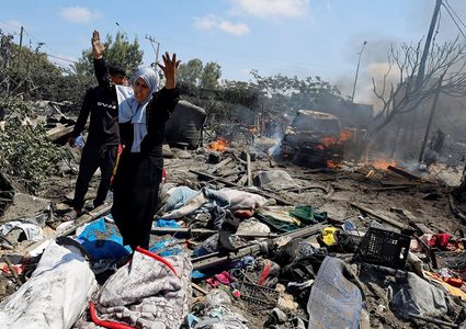 شهيد و3 إصابات في قصف للاحتلال على خان يونس