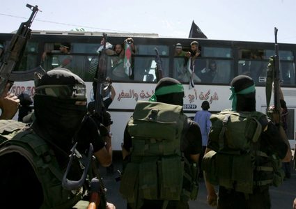 ضغوط دولية ومفاوضات مكثّفة لصفقة تبادل تاريخية باتت وشيكة