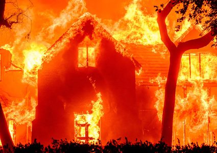 ارتفاع حصيلة ضحايا حرائق لوس أنجلوس إلى 24