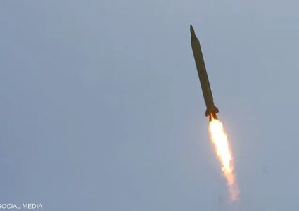 الحوثيون يعلنون استهداف أهداف إسرائيلية بتل أبيب ومحطة كهرباء بإيلات