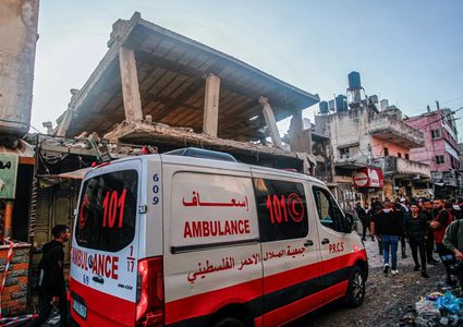 الهلال الأحمر: قوات الاحتلال تستهدف طواقم الإسعاف رغم وقف إطلاق النار