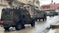 الاحتلال يواصل إغلاق أريحا ويقتحم عقبة جبر ويعتدي على مواطن بالعوجا