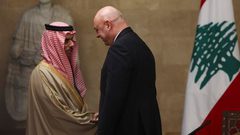 وزير الخارجية السعودي يصل لبنان في زيارة رسمية هي الأولى منذ سنوات