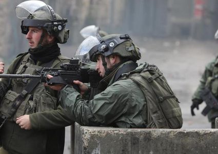 إصابة شاب برصاص الاحتلال في حلحول شمال الخليل