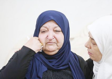 بعد عقود من الأسر أم ناصر أبو حميد  تستعيد ثلاثة من أبنائها