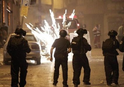 الاحتلال يصيب طفلا بجروح خطيرة في طولكرم