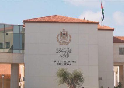 الرئاسة: وقف عمل الأونروا مرفوض ومدان