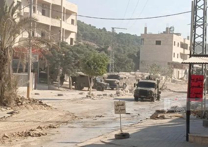 الاحتلال يفجر منازل ومخزنا في مخيم طولكرم