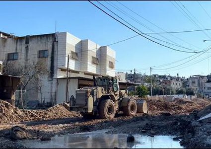 الاحتلال يستولي على مبان سكنية ويحولها إلى ثكنات عسكرية في مدينة طولكرم