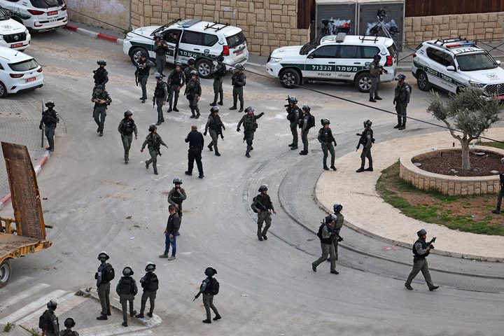 القدس: الاحتلال يقتحم بلدة جبل المكبر