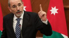 الأردن يدعو لتهيئة الظروف لعودة طوعية للاجئين السوريين