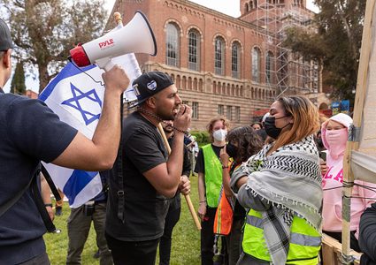 ترمب يوقع أمراً لإلغاء تأشيرات الطلاب المعارضين لحرب غزة