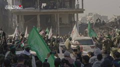 صور تسليم الجزء الأول من الدفعة الثالثة للأسرى الصهاينة في قطاع غزة ضمن المرحلة الأولى من "صفقة طوفان الأقصى" لتبادل الأسرى.