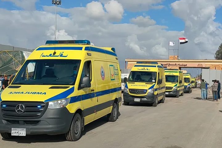 الصحة تعلن عن خروج أول فوج من المرضى والجرحى عبر معبر رفح غداً السبت