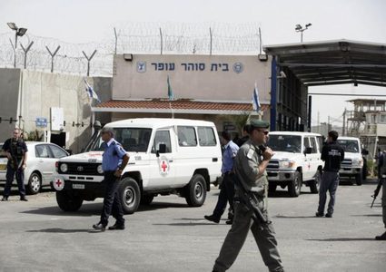 هيئة الأسرى ونادي الأسير: 90 معتقلا سيفرج عنهم يوم غدٍ ضمن اتفاق وقف إطلاق النار