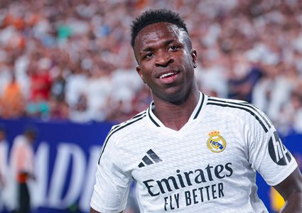 جدل جديد يحيط بعودة فينيسيوس للريال