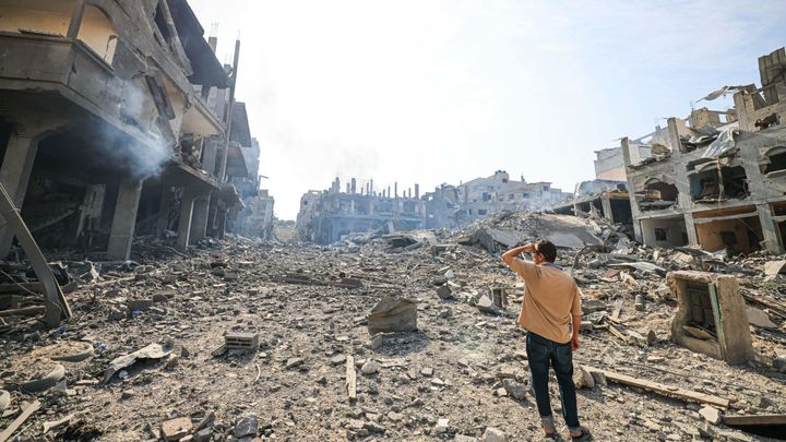 غارة جديدة على شارع الرشيد والاحتلال يعرقل سفر المرضى والجرحى عبر معبر رفح
