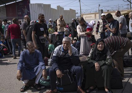 مسؤول أميركي يبرر دعوات ترامب لتهجير غزة ويوضح أجندة اجتماعه بنتنياهو