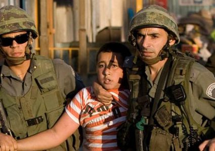 الاحتلال يعتقل طفلا من البلدة القديمة بالقدس
