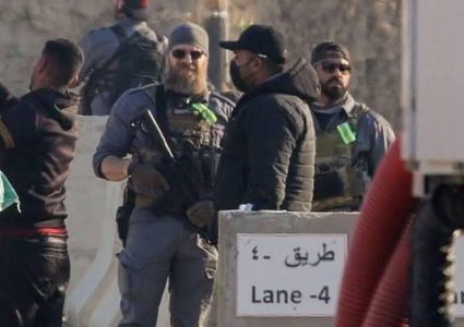 رحلة عبر الحاجز: غزة بين الفقد والتيه